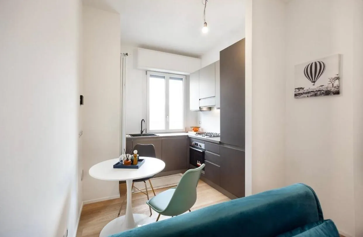 Milano Affori - Stile E Comfort 0*, Milan